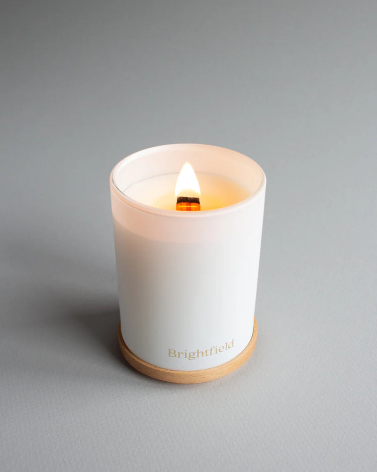 Linen - Classic Candle (9 oz - 255 g)